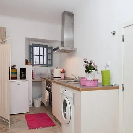 Charming Flat In Center Of