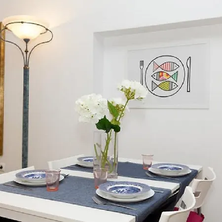 Charming Flat In Center Of Apartment Lisbon
